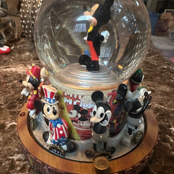 Disney Mickey Mouse March Musical Snow Globe – Rare Collector’s Item - Picture 2 of 5